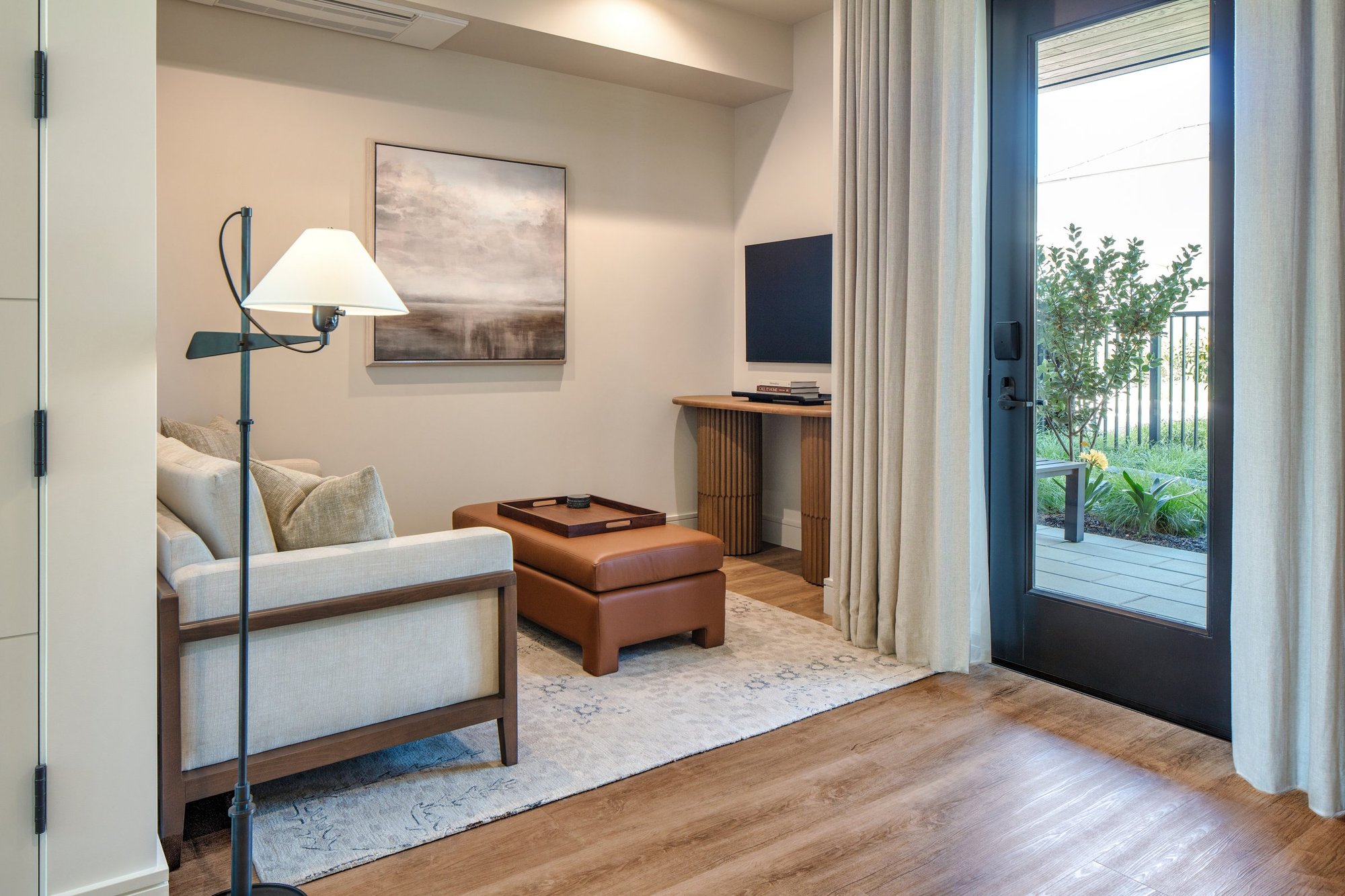 Grove Garden Level Suite living room