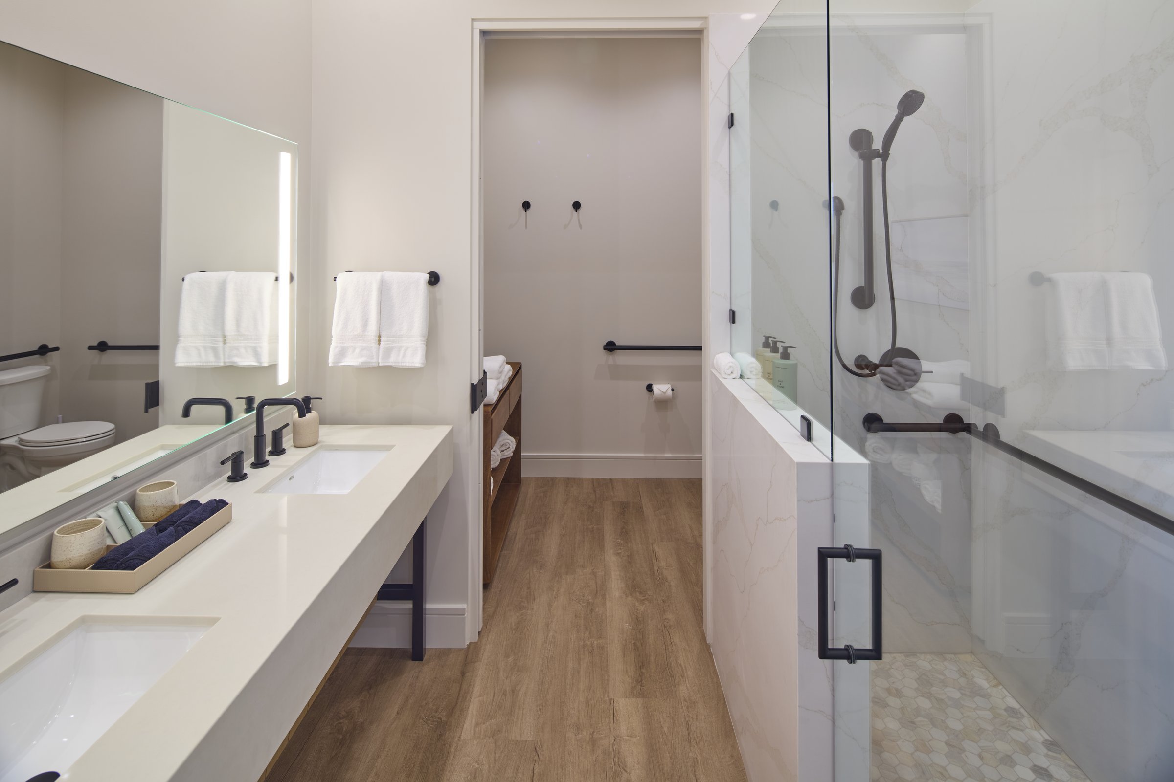The bathroom in The Overlook Suite.